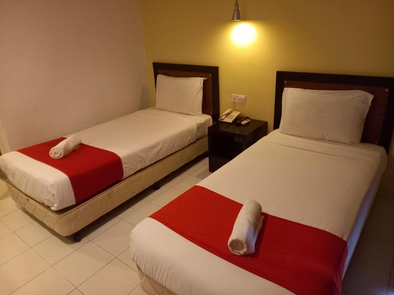 Syajie Koptown Hotel Segamat Exterior photo